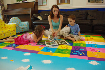 Dwinguler Playmat is ideal for kids from ages 0 to 7 years.