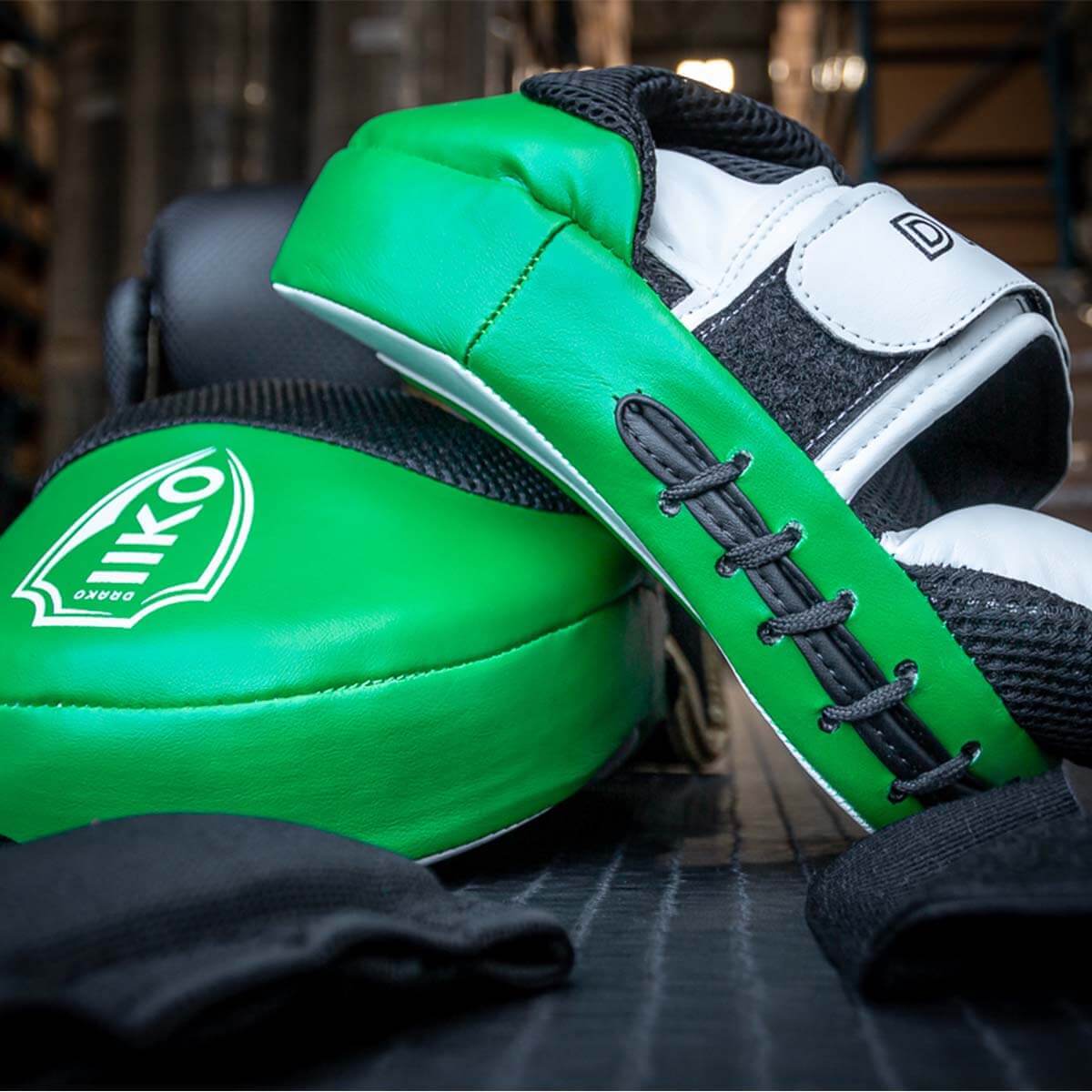Drako Magnum ST-Gel Focus Mitts