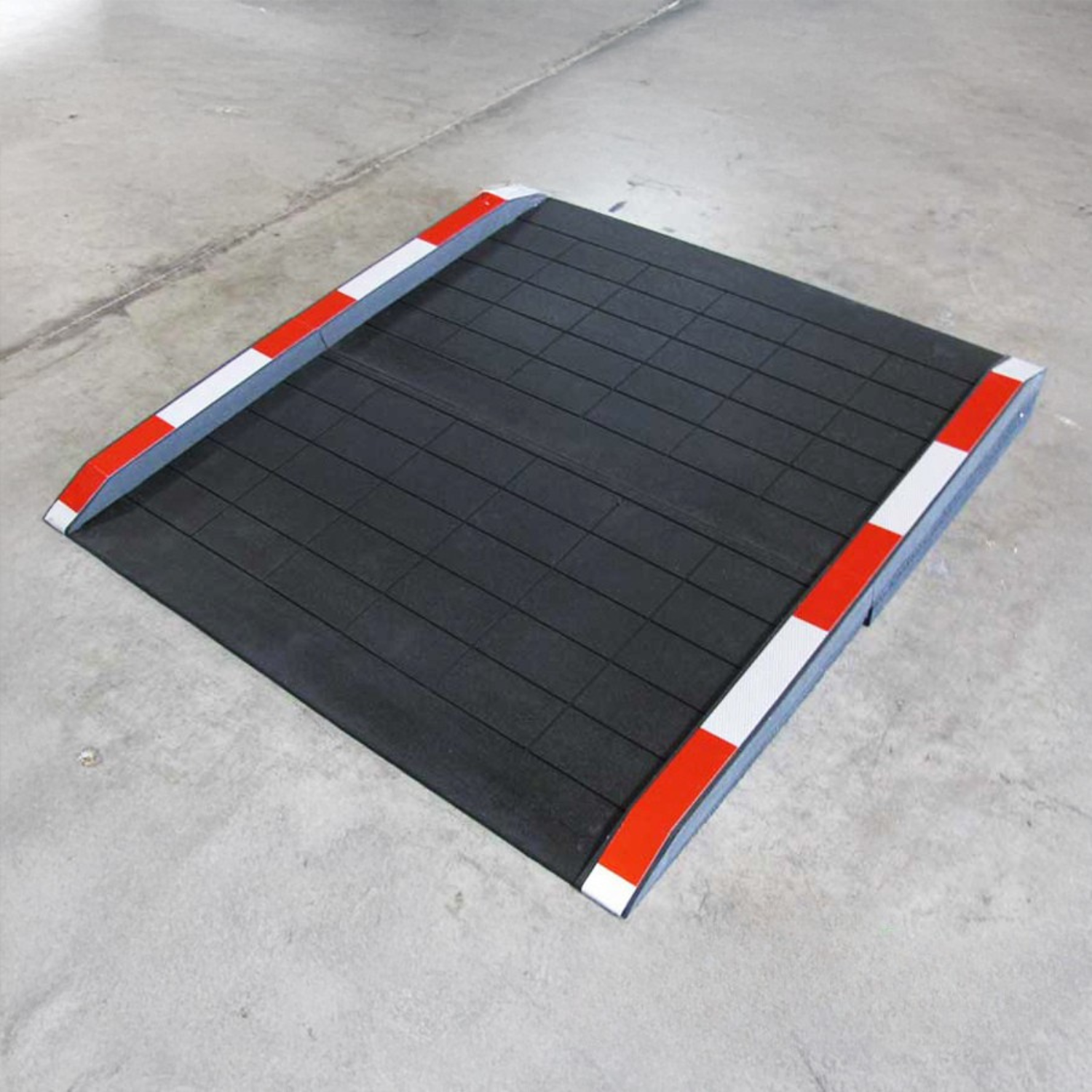 Safety Mat Ramp Safe Residential™ Wheelchair Ramps – Canada Mats