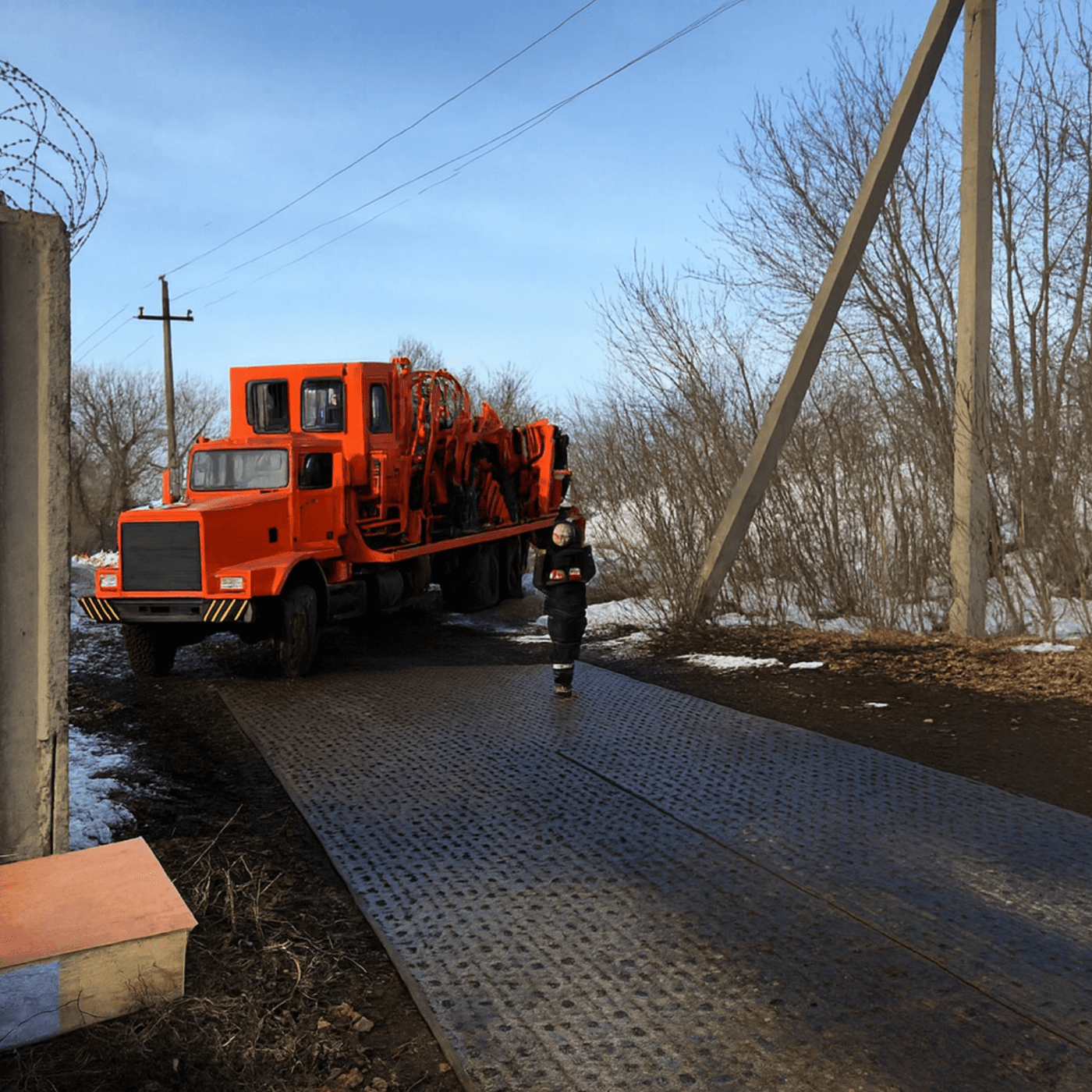 Viper Deck 1500 Extra Heavy Duty UHMWPE Ground Protection Mats